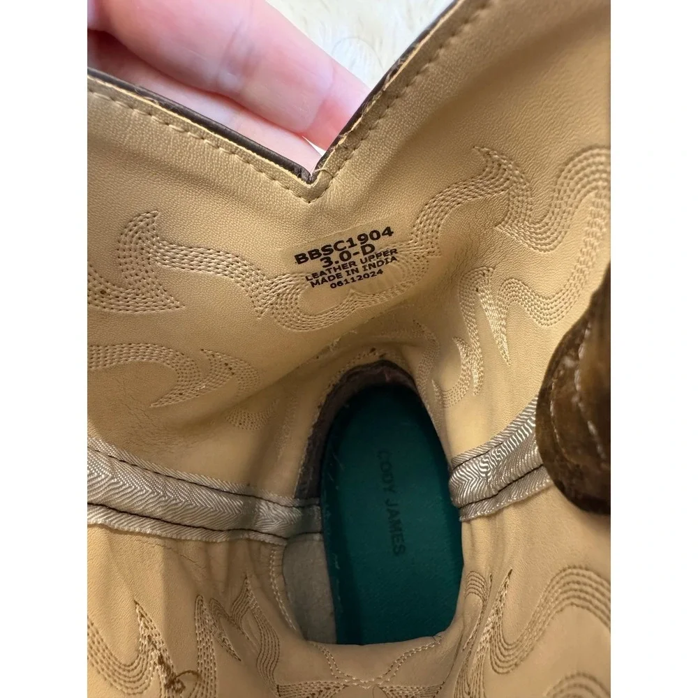 Cody‎ James Cowboy boots size 3Y EUC